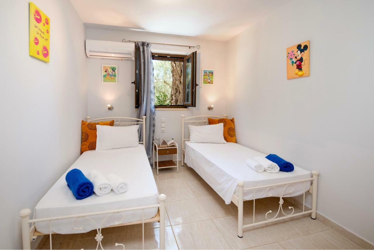 Villa Bougarini Ieromonachos Esterno foto